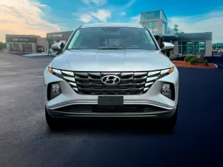 Hyundai TUCSON 2024 tracción integral SE 4 puertas SUV