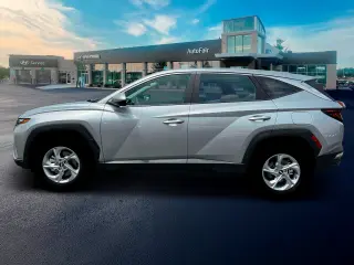 Hyundai TUCSON 2024 tracción integral SE 4 puertas SUV