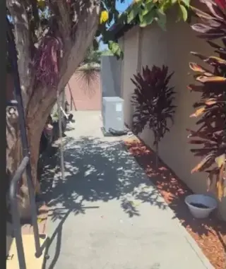 SOUTH GATE BONITA CASA