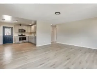 EN BANNING/ 92220 SE RENTA CASA AMPLIA