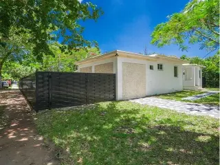 North Miami 3 Bed & 2 Bath