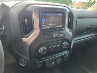 Chevrolet Silverado 1500 2022 4x2 Custom 4dr Crew Cab 5.8 ft. SB