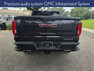 GMC Sierra 1500 2022 4x4 Denali 4p. Cabina Completa 5,8 pies. BA