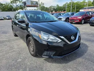 Nissan Sentra 2017 S 4p Sedán 6M