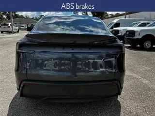 Tesla Model Y 2026 AWD Long Range 4p Crossover