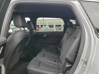 Audi Q7 2025 AWD quattro Premium 45 TFSI 4p SUV