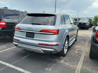 Audi Q7 2025 AWD quattro Premium 45 TFSI 4p SUV