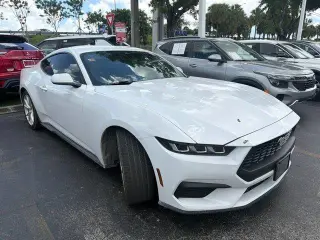 Ford Mustang 2024 EcoBoost 2p Fastback