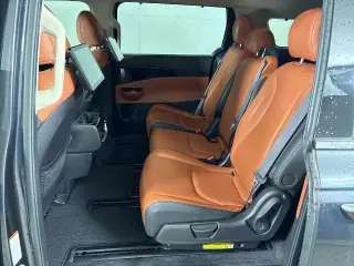 Kia Carnival 2024 SX 4p Mini-Furgoneta