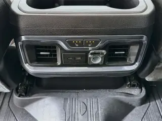GMC Sierra 1500 2019 4x4 AT4 4dr Crew Cab 5.8 ft. SB
