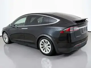 Tesla Model X 2017 AWD 90D 4 puertas SUV