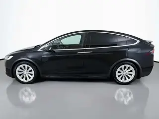 Tesla Model X 2017 AWD 90D 4 puertas SUV