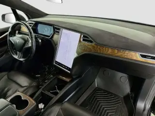 Tesla Model X 2017 AWD 90D 4 puertas SUV