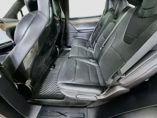Tesla Model X 2017 AWD 90D 4 puertas SUV