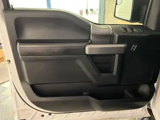 Ford F-150 2016 4x4 King Ranch 4dr SuperCrew 5.5 ft. SB