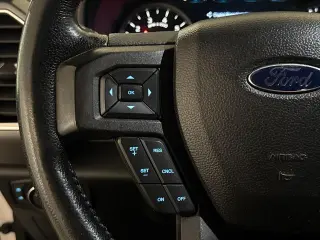 Ford F-150 2016 4x4 King Ranch 4dr SuperCrew 5.5 ft. SB