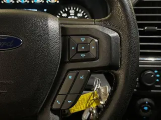 Ford F-150 2016 4x4 King Ranch 4dr SuperCrew 5.5 ft. SB