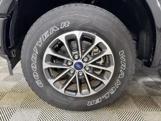 Ford F-150 2019 4x4 XLT 4p SuperCrew 5.5 ft. SB
