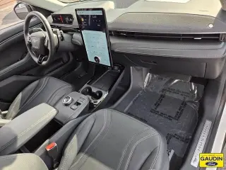 Ford Mustang Mach-E 2023 Premium 4p SUV
