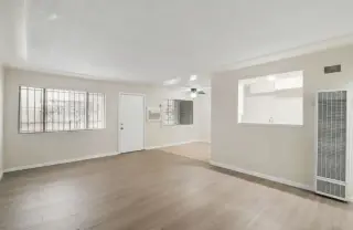 Studio Apartment In Carson
