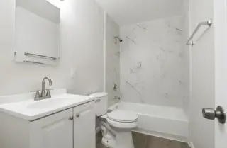 Studio Apartment In Carson