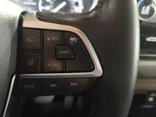 Toyota Highlander 2021 XLE 4p SUV