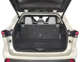 Toyota Highlander 2021 XLE 4p SUV