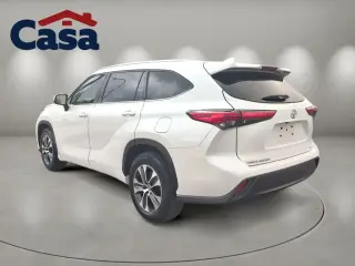 Toyota Highlander 2021 XLE 4p SUV