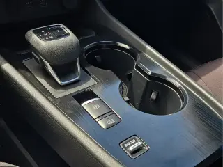 Nissan Rogue 2023 SV de 4 puertas Crossover