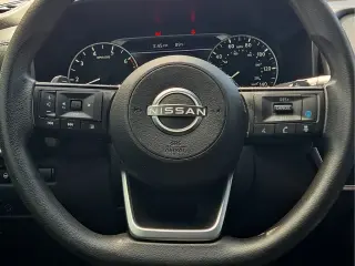 Nissan Rogue 2023 SV de 4 puertas Crossover