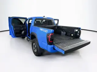 Toyota Tacoma 2021 4x4 TRD Pro 4dr Double Cab 5.0 ft SB 6M