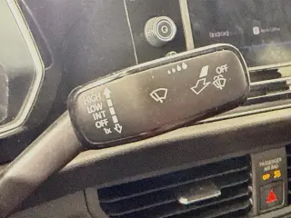 Volkswagen Jetta 2019 SE 4p Sedan ULEV