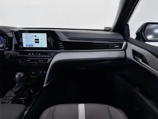Toyota Camry 2025 SE 4p Sedan