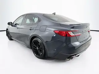 Toyota Camry 2025 SE 4p Sedan