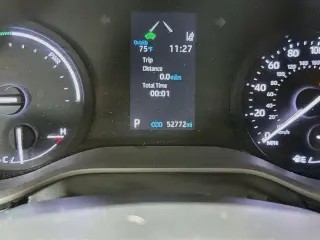 Toyota Sienna 2023 AWD XLE 7-Pasajeros 4p Mini-Van