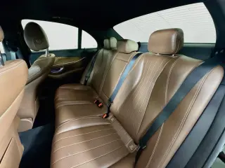 Mercedes-Benz Clase E 2023 E 350 4p Sedan