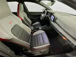 Volkswagen Golf GTI 2024 Autobahn 4p Hatchback