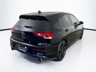 Volkswagen Golf GTI 2024 Autobahn 4p Hatchback