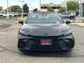 Toyota Camry 2025 SE 4p Sedan