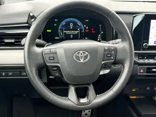 Toyota Camry 2025 SE 4p Sedan