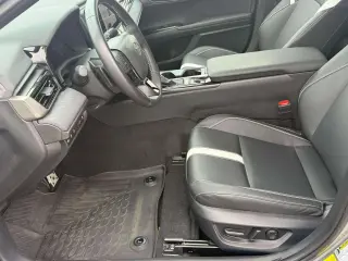 Toyota Camry 2025 SE 4p Sedan