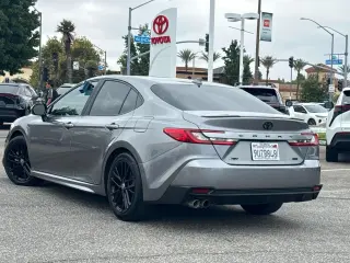 Toyota Camry 2025 SE 4p Sedan