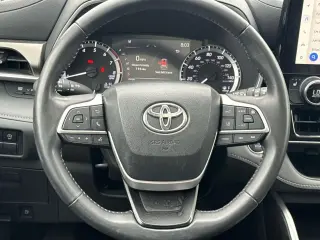 Toyota Highlander 2023 LE 4p SUV