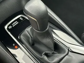 Toyota Corolla 2024 SE 4p Sedan