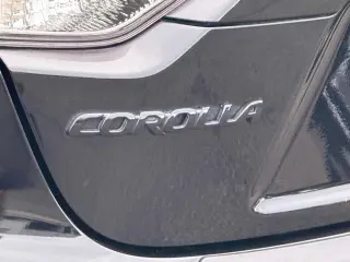 Toyota Corolla 2024 SE 4p Sedan