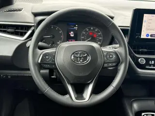 Toyota Corolla 2024 SE 4p Sedan