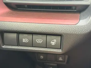 Toyota Prius Prime 2023 SE 4p Hatchback