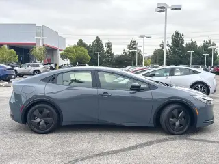 Toyota Prius Prime 2023 SE 4p Hatchback