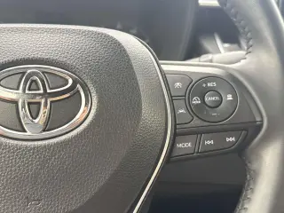 Toyota Corolla 2024 SE 4p Sedan