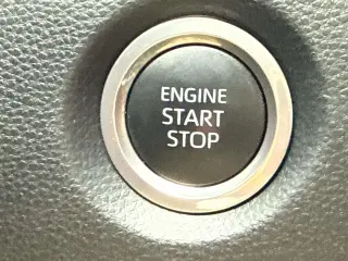 Toyota Corolla 2024 SE 4p Sedan